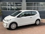 Volkswagen Up! 1.0 BMT take up! | Airco |  05-2017 65.477 KM APK 06-2027