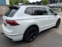 Volkswagen Tiguan Allspace 1.5 TSI R-Line Business+ 7P. BLACK-STYLE NIEUWSTAAT I 2X R-line I Virtual I 19" I Keyless I IQ.light I Trekhaak I 7P I NL-auto I Winterpakket I