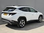 Hyundai Tucson 1.6 T-GDI PHEV Comfort Smart 4WD / Fabrieksgarantie tot 1-2028 / Volledig Onderhouden / Navigatie / Camera / PDC / DAB / Dodehoek Detectie / All Season Banden / Stoelverwarming /