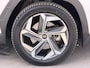 Hyundai Tucson 1.6 T-GDI PHEV Comfort Smart 4WD / Fabrieksgarantie tot 1-2028 / Volledig Onderhouden / Navigatie / Camera / PDC / DAB / Dodehoek Detectie / All Season Banden / Stoelverwarming /
