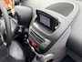 Toyota Aygo 1.0-12V Aspiration Green Navigator airco!! 5drs!!