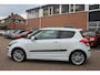 Suzuki Swift 1.6 Sport | Trekhaak | Parkeersensoren | Cruise | Clima |