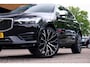 Volvo XC60 2.0 T8 Twin Engine AWD R-Design|Rijklaar!|Luchtvering|Pano|HK|HUD|ACC|PilotAssist|ACC|Trekhaak|Winterpakket|Standkachel