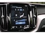Volvo XC60 2.0 T8 Twin Engine AWD R-Design|Rijklaar!|Luchtvering|Pano|HK|HUD|ACC|PilotAssist|ACC|Trekhaak|Winterpakket|Standkachel