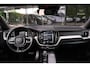 Volvo XC60 2.0 T8 Twin Engine AWD R-Design|Rijklaar!|Luchtvering|Pano|HK|HUD|ACC|PilotAssist|ACC|Trekhaak|Winterpakket|Standkachel