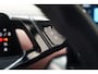 Volkswagen ID.5 Pro performance 77 kwh [ Trekhaak Navi Cruise Apple / android Stoelverwarming ]
