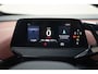 Volkswagen ID.5 Pro performance 77 kwh [ Trekhaak Navi Cruise Apple / android Stoelverwarming ]
