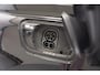 Audi Q4 e-tron 40 S edition 77 kWh 3-fase [ LED Head-up Virtual Sportstoelen ]