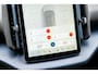 Volvo EX30 Single Motor Extended Range 69 kWh Plus | Climate Pack | Stoel en Stuurverwarming | Keyless Entry | Zwart Dak | Adaptieve Cruise Control | Blis |