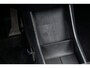 Volvo EX30 Single Motor Extended Range 69 kWh Plus | Climate Pack | Stoel en Stuurverwarming | Keyless Entry | Zwart Dak | Adaptieve Cruise Control | Blis |