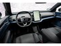 Volvo EX30 Single Motor Extended Range 69 kWh Plus | Climate Pack | Stoel en Stuurverwarming | Keyless Entry | Zwart Dak | Adaptieve Cruise Control | Blis |