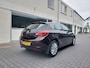 Opel Astra 1.6Turbo Cosmo Dealer onderhouden Nieuwe Distributieriem origineel NL 17 inch Climate controle Navigatie cruise control