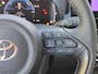 Toyota Yaris 1.5 Hybrid 115 DYNAMIC STOEL/STUURVERW BLIND SPOT PARK-SENSOREN NAVI 16'' LM-VELGEN KEYLESS CAMERA APPLE/ANDROID AD-CRUISE CLIMA LED