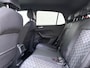 Volkswagen T-Cross 1.0 TSI R-Line | Camera | Parkeerhulp | ACC | Matrix LED | Spiegelpakket | Carplay | Getint Glas | 16'' |