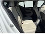 Volvo XC40 1.5 T4 Recharge Inscription LEER - STOELVERWARMING - CRUISE - CAMERA