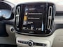 Volvo XC40 1.5 T4 Recharge Inscription LEER - STOELVERWARMING - CRUISE - CAMERA
