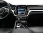 Volvo V60 T6 Recharge AWD Inscription PHEV Long Range 350pk Dealer O.H | Trekhaak Af Fabriek | Panodak | 360 Camera | Harman / Kardon | Lederen Sportstoelen & Stuur Verwarmd | Keyless | Apple Carplay | Virtual | Navigatie | DAB+ | 19"L.M | Plug In Hybrid |