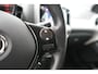Toyota Aygo 1.0 VVT-i X-Play - RIJKLAARPRIJS - All Seasonbanden - Achteruitrijcamera - Apple Carplay - Android Auto - Lichtmetalen velgen