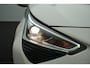 Toyota Aygo 1.0 VVT-i X-Play - RIJKLAARPRIJS - All Seasonbanden - Achteruitrijcamera - Apple Carplay - Android Auto - Lichtmetalen velgen