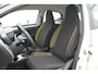 Toyota Aygo 1.0 VVT-i X-Play - RIJKLAARPRIJS - All Seasonbanden - Achteruitrijcamera - Apple Carplay - Android Auto - Lichtmetalen velgen