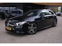 Mercedes-Benz A-klasse 180 Business Solution AMG Widescreen / Ambient LED / Camera / 360 / Stoelverwarming