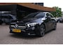 Mercedes-Benz A-klasse 180 Business Solution AMG Widescreen / Ambient LED / Camera / 360 / Stoelverwarming