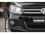 Volkswagen Tiguan 1.4 TSI Sport&Style | Vol lederen interieur | Nieuwe distributieketting | Trekhaak | schermen in. hoofdsteunen | lage km | Getint glas | Cruise | Climate