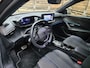 Peugeot e-2008 EV GT 54 kWh 360 navi carplay clima cruise 17"LM
