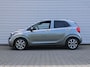 Kia Picanto 1.0 DPi DynamicPlusLine | Trekhaak | Camera | Cruise | Clima | Navi | 15" LM | Apple Carplay/Android Auto | Keyless |