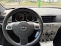 Opel Astra 1.8 Temptation airco navi cruise control 5drs