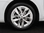 Skoda Octavia 1.0 TSI Business Edition | Stoelverwarming | Trekhaak | Camera | Carplay | Navigatie | 17'' | Cruise control | DAB | Digital Cockpit | Parkeerhulp | Climate control