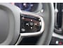Volvo XC60 T6 Recharge AWD Plus Dark | Longe Range | Stoelverwarming | Trekhaak | Parkeercamera | BLIS | Pilot Assist | Glossy Black | Keyless