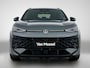 Volkswagen T-Roc 1.5 eTsi R-Line First Edition 150 PK Automaat | Demo | Black Style | Trekhaak | Panoramadak | Harman Kardon geluidssysteem | 360 Camera | Navigatie | Apple Carplay | Keyless access | Achterklep elektrisch | Stoelverwarming | IQ Lights | 20" Velgen in zwart | Adaptief onderstel | Android Auto | Dodehoeksensoren | Parkeersensoren |