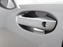 Volkswagen T-Roc 1.5 eTsi R-Line First Edition 150 PK Automaat | Demo | Black Style | Trekhaak | Panoramadak | Harman Kardon geluidssysteem | 360 Camera | Navigatie | Apple Carplay | Keyless access | Achterklep elektrisch | Stoelverwarming | IQ Lights | 20" Velgen in zwart | Adaptief onderstel | Android Auto | Dodehoeksensoren | Parkeersensoren |