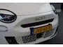 Fiat 600 1.2 Hybrid ICON / Navigatie / Carplay / Camera / LED