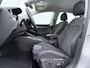Volkswagen Golf 1.4 eHybrid Style | Stuur-/Stoelverwarming | Elek. Stoel | Parkeerhulp | Carplay | 16'' |