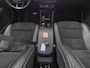 Volvo XC40 1.5 T3 R-Design | PANO | 360° | H&K | KEYLESS | STOEL- EN STUURVERW.