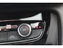 Opel Corsa 1.2 GS Line Climate control , Stoel en Stuur verwarming, Panoramadak Cruise control , Camera, Parkeersensoren voor + achter