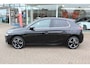 Opel Corsa 1.2 GS Line Climate control , Stoel en Stuur verwarming, Panoramadak Cruise control , Camera, Parkeersensoren voor + achter