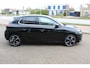 Opel Corsa 1.2 GS Line Climate control , Stoel en Stuur verwarming, Panoramadak Cruise control , Camera, Parkeersensoren voor + achter