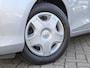 Toyota Yaris 1.0 VVT-i Aspiration | Lage km-stand! | Dealer OH | Trekhaak | Airco | Camera | Bluetooth