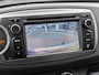Toyota Yaris 1.0 VVT-i Aspiration | Lage km-stand! | Dealer OH | Trekhaak | Airco | Camera | Bluetooth