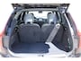 Volvo XC90 T8 Plug-in hybrid AWD Ultra Dark | Luchtvering | Panoramadak | Trekhaak | Verwarmbare voorstoelen met massagefunctie en ventilatie | 360 graden camera | Keyless | Premium audio by Bowers &Wilkins | Head-up display
