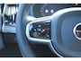 Volvo XC90 T8 Plug-in hybrid AWD Ultra Dark | Luchtvering | Panoramadak | Trekhaak | Verwarmbare voorstoelen met massagefunctie en ventilatie | 360 graden camera | Keyless | Premium audio by Bowers &Wilkins | Head-up display