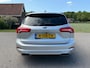 Ford Focus Wagon 1.0 EcoBoost Vignale Automaat / Panoramadak / Leder / Camera / Navi / Stuur-/Stoelverwarming / 17" Velgen / LED /