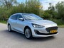 Ford Focus Wagon 1.0 EcoBoost Vignale Automaat / Panoramadak / Leder / Camera / Navi / Stuur-/Stoelverwarming / 17" Velgen / LED /