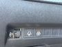 Peugeot e-2008 EV Allure Premium 50 kWh | Adapt. cruise | Camera | Stoelverwar