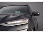 Hyundai Kona Electric EV Premium 64 kWh - SOH 100% | Adpt. cruise | HUD | Stoelverw./verkoeling | Cam.