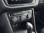 Volkswagen Tiguan Allspace 1.5 TSI Highline Business R | Trekhaak | Stoelverwarming | PDC V+A en 360 camera | Elektrische achterklep | Apple Carplay - Android Auto |