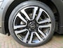 MINI Cooper 1.5 One Pepper F56 LCI met LED, Park ass., DAB, Navi en 17"